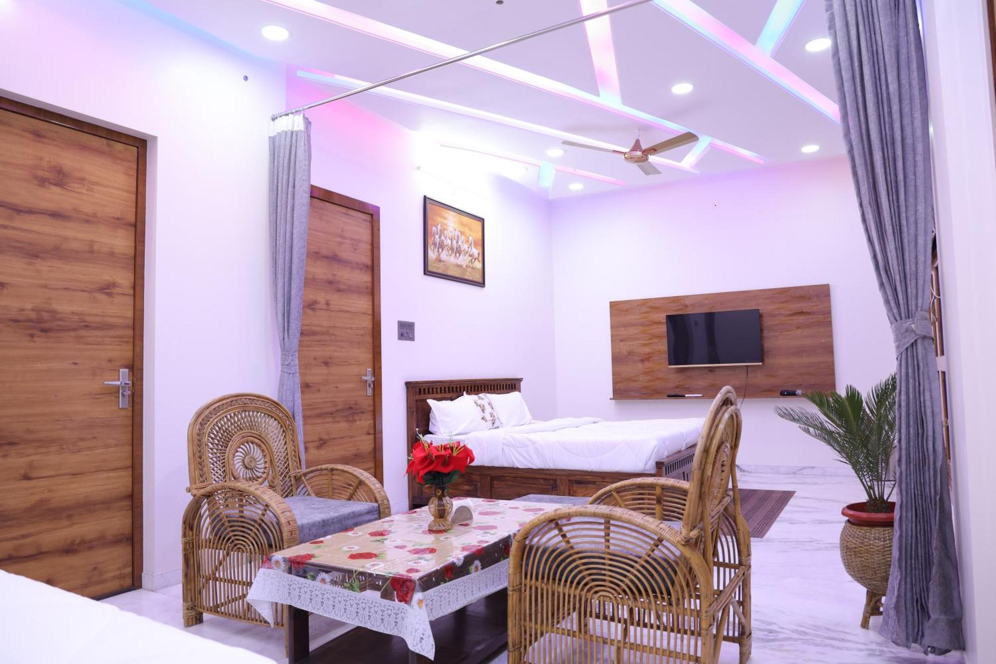 Amritam Palace A Luxury Ac Home Stay Ringas Εξωτερικό φωτογραφία