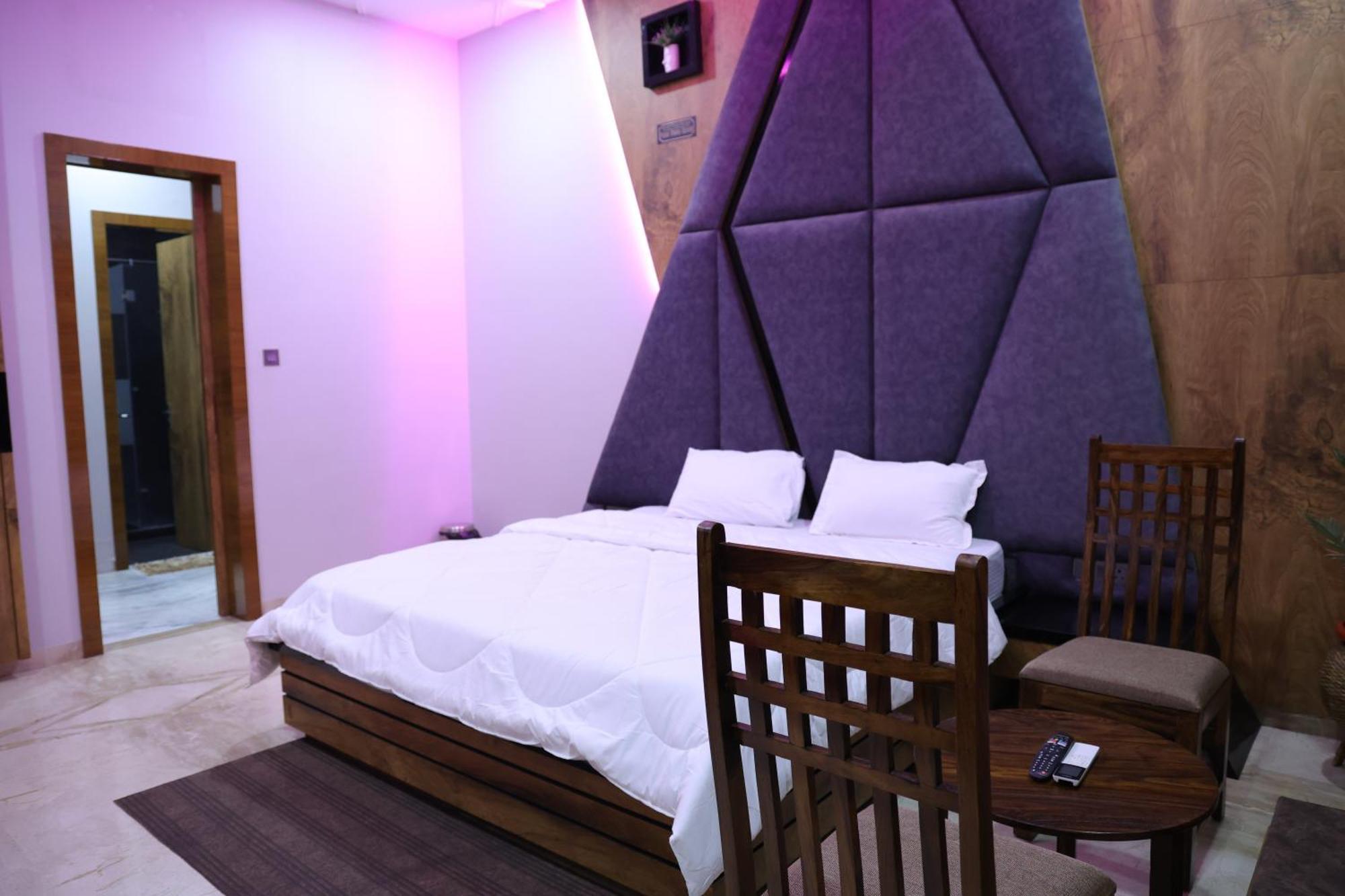 Amritam Palace A Luxury Ac Home Stay Ringas Εξωτερικό φωτογραφία